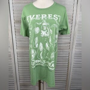 DISNEY Animal Kingdom Expedition Everest Yeti T-Shirt Green-Large